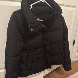 Puffer jacket (black)